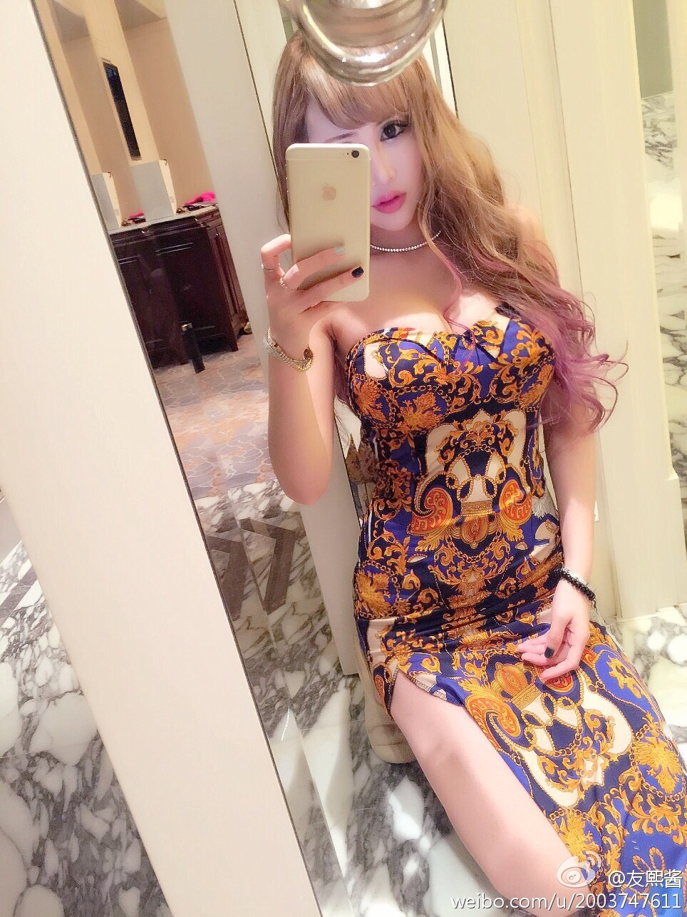 G罩美胸 火爆的辣子 友熙酱 微博自拍破解私密图片 3